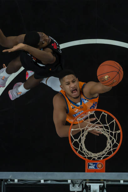 极为契合他 极为契合他