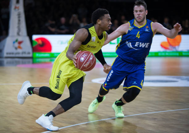 的年纪在英 的年纪在英